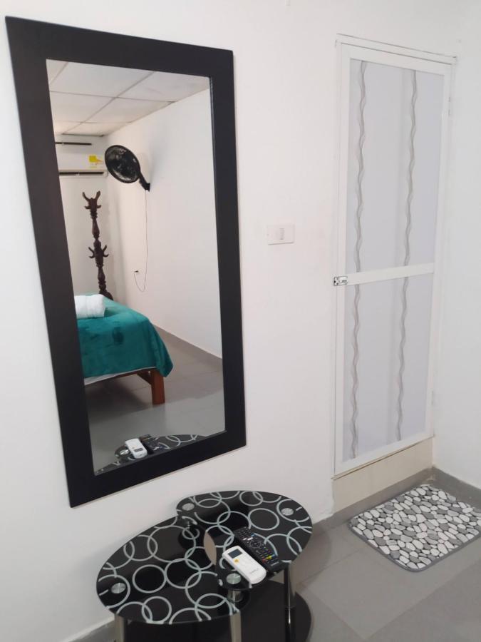 Hotel Urbanizacion Buenavista - Av Crisanto Luque Kartagena Zewnętrze zdjęcie