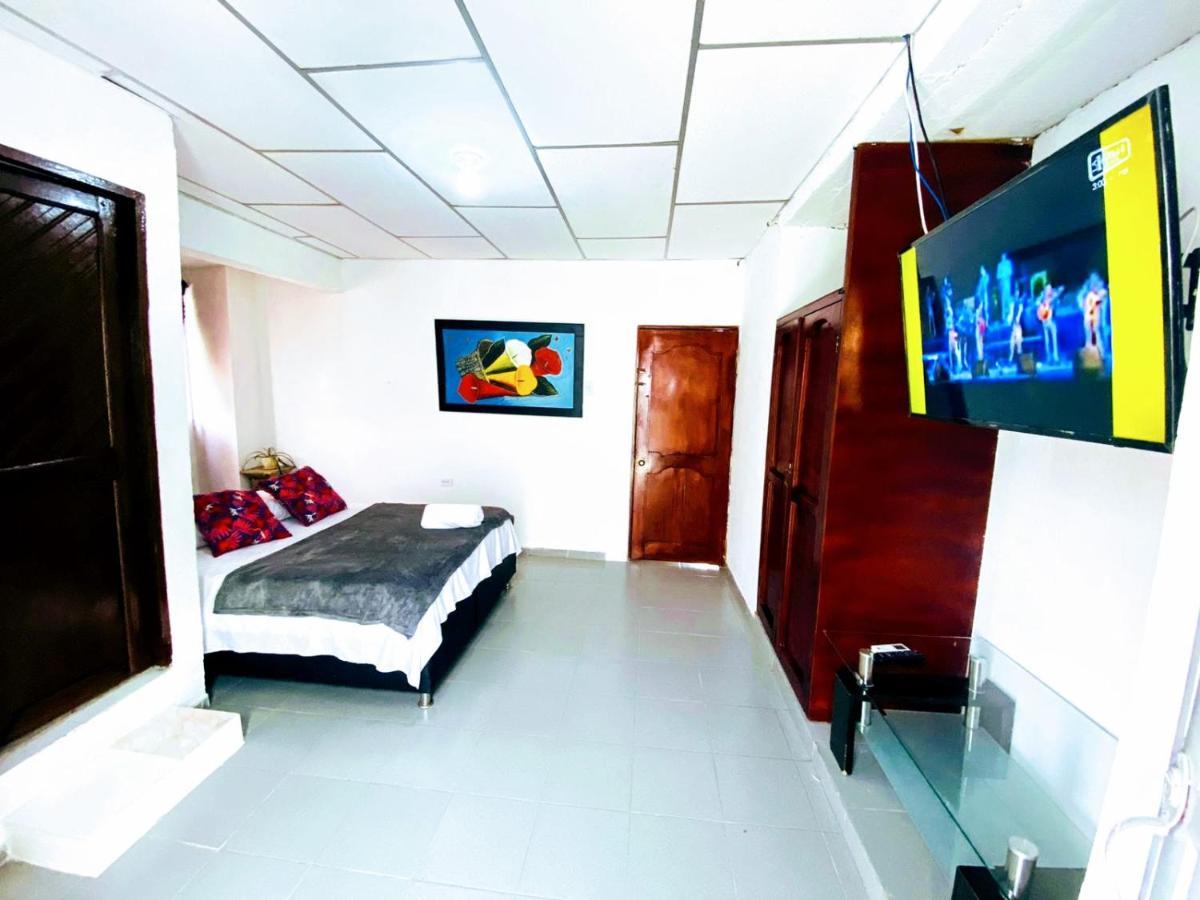 Hotel Urbanizacion Buenavista - Av Crisanto Luque Kartagena Zewnętrze zdjęcie